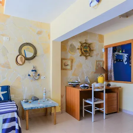 Holiday home Sea Whispers House, In Punta Prieta, Guimar *