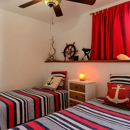 بيت للعطل Sea Whispers House, In Punta Prieta, Guimar